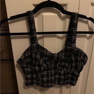 cropped black tanktop